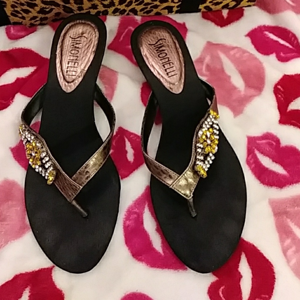 Simonelli Sandals - Picture 2 of 8